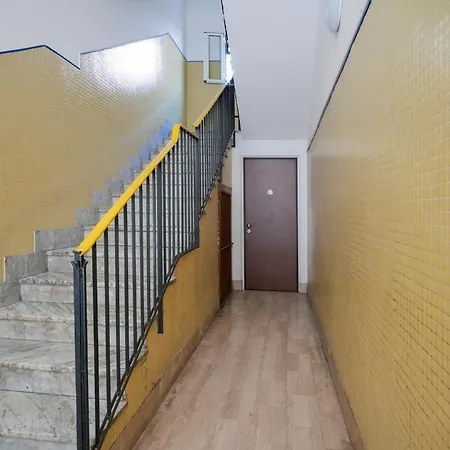 Guesthost - Color House * Bari