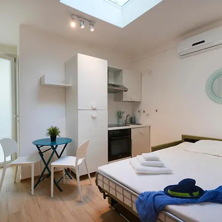 Color House * Bari